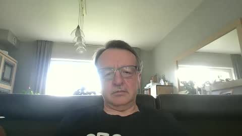 oldtimer160162493 online show from May 2026 12:00:02 PM