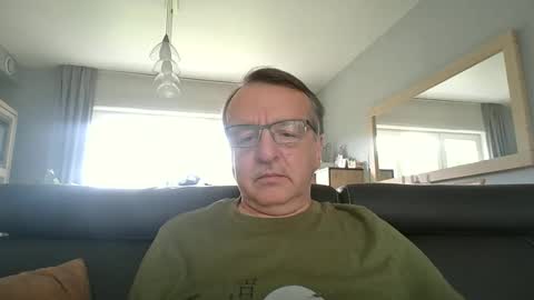 oldtimer160162493 online show from June 2026 01:32:02 PM