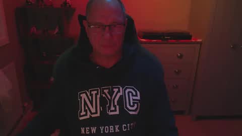 oldveteranuk online show from November 2025 07:11:02 AM