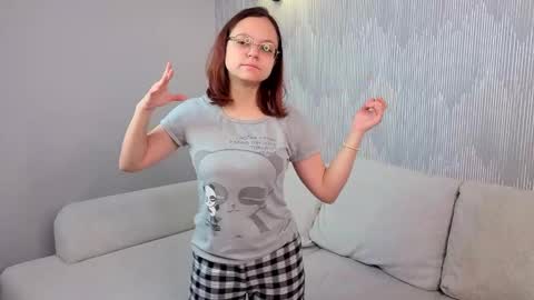 Stella online show from November 2025 11:09:02 AM