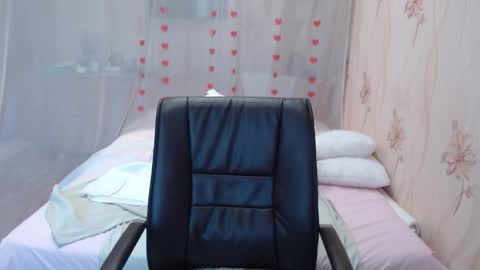 OlgaHottie online show from September 2025 10:00:02 PM