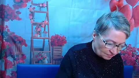 OlgaLuck online show from February 2026 07:12:02 AM