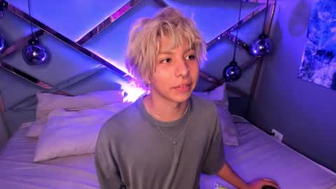 oliiverr22 online show from January 2026 11:26:01 AM