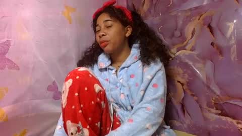 Snapshot of olinaa chatting on July 2026 05:46:02 AM olinaa online show from July 2026 05:46:02 AM