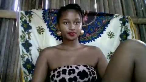 Snapshot of olinah610 chatting on May 2026 05:35:01 AM olinah610 online show from May 2026 05:35:01 AM