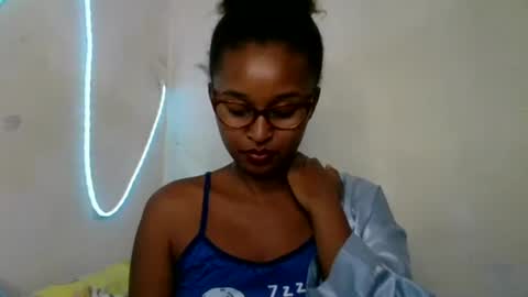 Snapshot of olinah610 chatting on May 2026 11:41:02 AM olinah610 online show from May 2026 11:41:02 AM