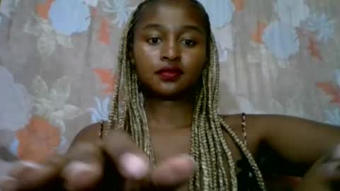 Snapshot of olinah610 chatting on July 2026 05:36:01 AM olinah610 online show from July 2026 05:36:01 AM