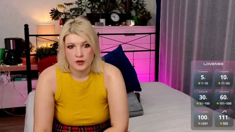 Snapshot of olisunny5 chatting on January 2025 08:41:02 AM OliSunny Olivia online show from January 2025 08:41:02 AM