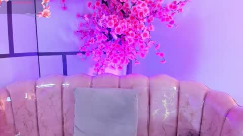 olive  online show from January 2026 03:33:01 AM