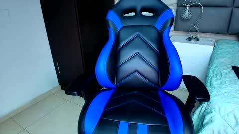 Oliver  online show from January 2025 08:26:01 PM