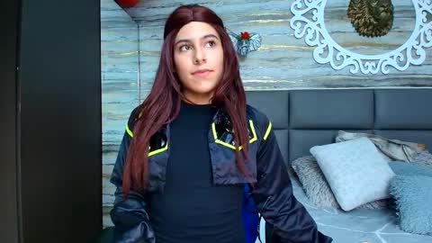 Oliver  online show from March 2025 08:42:02 PM