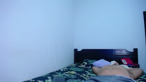 Oliver and MeganIndependent online show from December 2025 08:55:02 AM