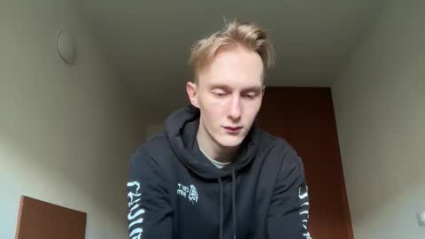 Snapshot of oliver_and_thomas chatting on November 2025 12:26:01 PM Oliver and Thomas online show from November 2025 12:26:01 PM