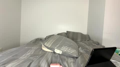 Snapshot of oliver_beck chatting on October 2025 02:39:02 AM Oliver Beck online show from October 2025 02:39:02 AM