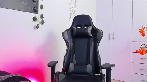 Oliver bray online show from February 2026 12:20:02 AM