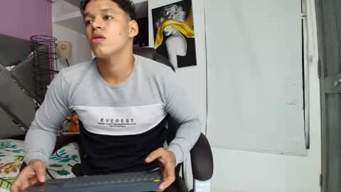 O L I V E R online show from April 2026 01:50:01 AM