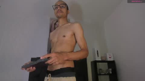 oliver_goldberg online show from April 2026 02:21:01 PM