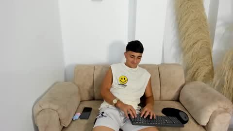 OLIVER online show from February 2026 02:01:02 PM