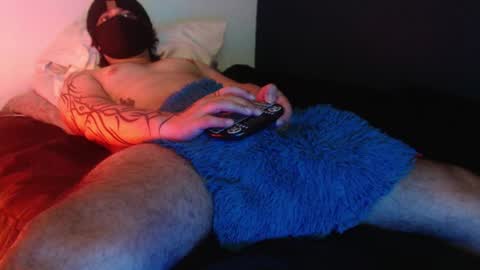 Snapshot of oliver_laid_2023 chatting on December 2024 08:24:01 AM oliver_laid_2023 online show from December 2024 08:24:01 AM