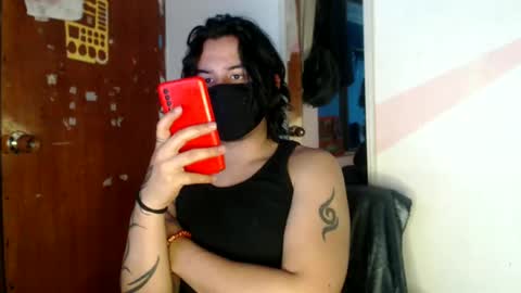 Snapshot of oliver_laid_2023 chatting on January 2025 11:43:01 AM oliver_laid_2023 online show from January 2025 11:43:01 AM