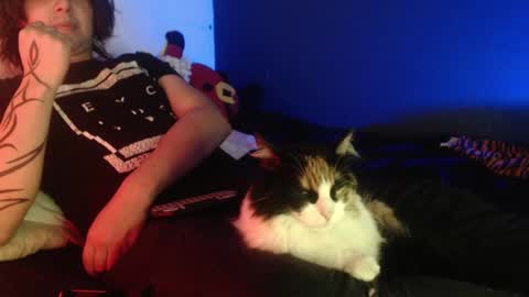 Snapshot of oliver_laid_2023 chatting on February 2025 12:58:02 AM oliver_laid_2023 online show from February 2025 12:58:02 AM