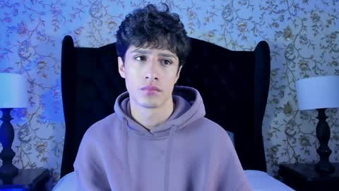  OLIVER  online show from April 2026 01:37:01 PM