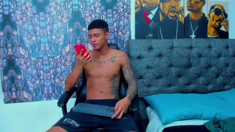 oliver_smith_2 online show from February 2025 03:20:01 PM