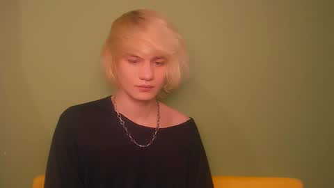 Oliver online show from December 2024 02:03:02 AM