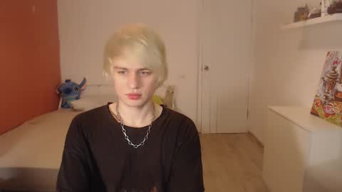 Oliver online show from October 2025 01:42:01 AM