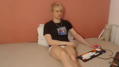 Oliver online show from March 2026 01:10:02 AM