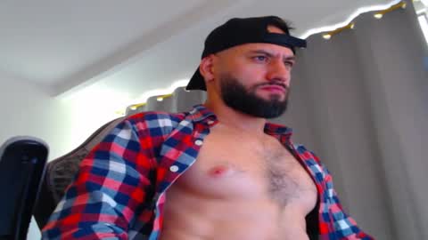 oliver online show from November 2025 03:34:02 PM