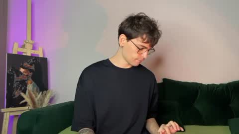 oliverlawrence online show from July 2026 06:35:01 PM