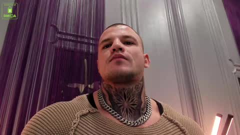 Snapshot of oliversport chatting on December 2024 03:31:02 PM OliverSport online show from December 2024 03:31:02 PM