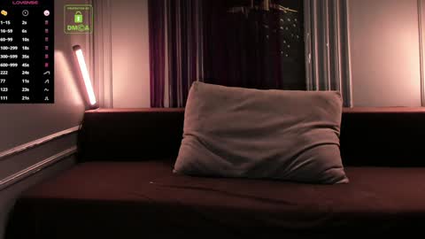 Snapshot of oliversport chatting on January 2025 07:28:02 PM OliverSport online show from January 2025 07:28:02 PM