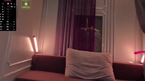 Snapshot of oliversport chatting on January 2025 06:17:02 PM OliverSport online show from January 2025 06:17:02 PM