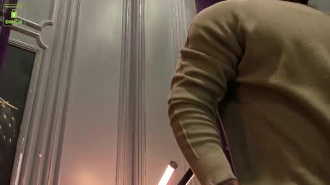 Snapshot of oliversport chatting on September 2025 03:38:01 PM OliverSport online show from September 2025 03:38:01 PM