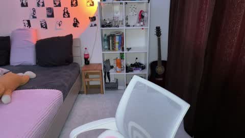 oliver online show from September 2025 10:31:02 AM