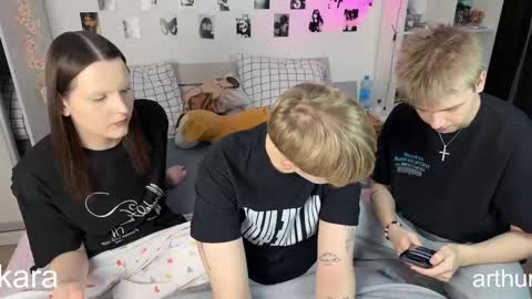 oliver online show from February 2026 07:40:01 PM