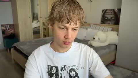 Snapshot of olivertasty chatting on July 2026 01:28:01 PM oliver online show from July 2026 01:28:01 PM