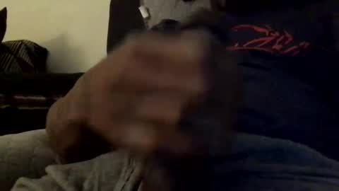 olivertwist1273 online show from March 2025 01:12:01 AM