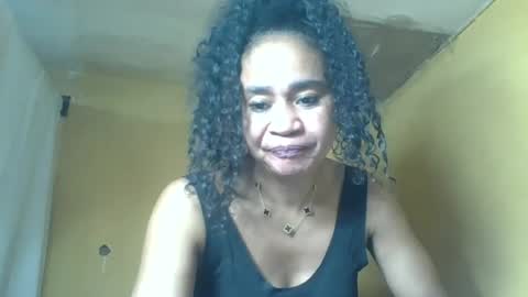 olivia9794 online show from June 2026 06:35:02 PM