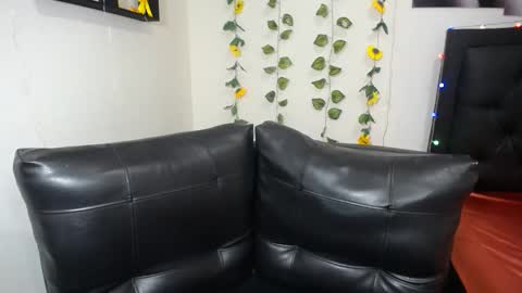 OLIVIA online show from January 2025 02:15:02 AM