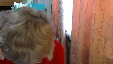 Olivia Mia online show from April 2026 09:14:02 AM