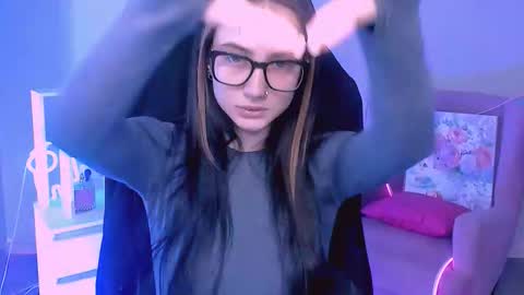 olivia_norton_ online show from September 2025 09:53:02 AM