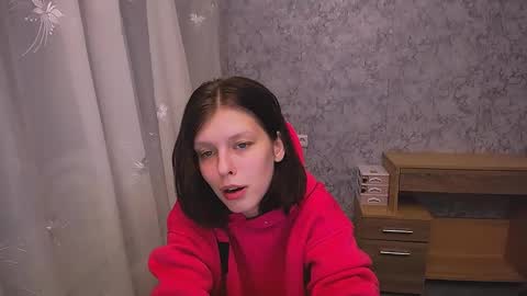 Olivia online show from December 2024 02:44:01 PM