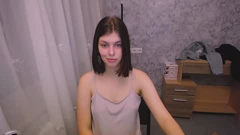 Olivia online show from January 2025 09:52:02 PM