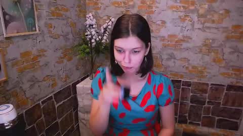Olivia online show from January 2025 01:32:02 PM