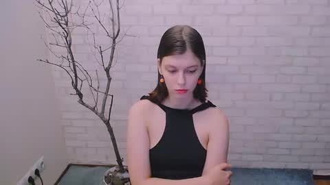 Olivia online show from January 2025 08:11:02 PM