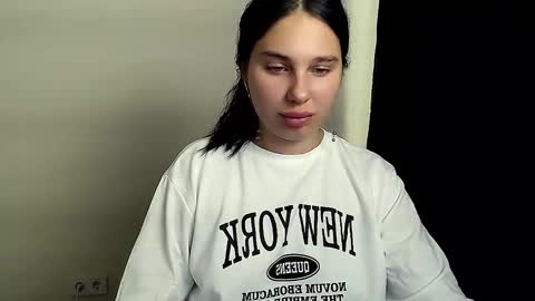 Snapshot of olivia_red_ chatting on October 2025 04:24:02 AM Olivia online show from October 2025 04:24:02 AM