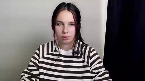 Snapshot of olivia_red_ chatting on October 2025 05:22:02 AM Olivia online show from October 2025 05:22:02 AM